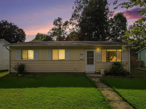 2031 Johnson St, South Bend, IN 46628