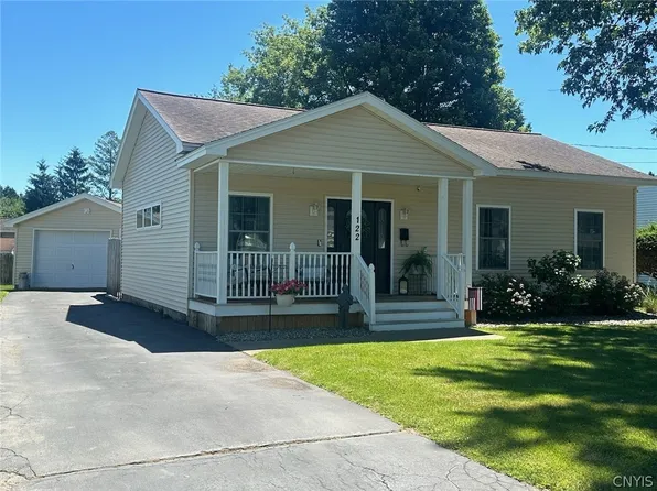 122 Colonel Dr, Rome, NY 13440