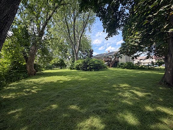 2nd image of 24 Crestshire Dr