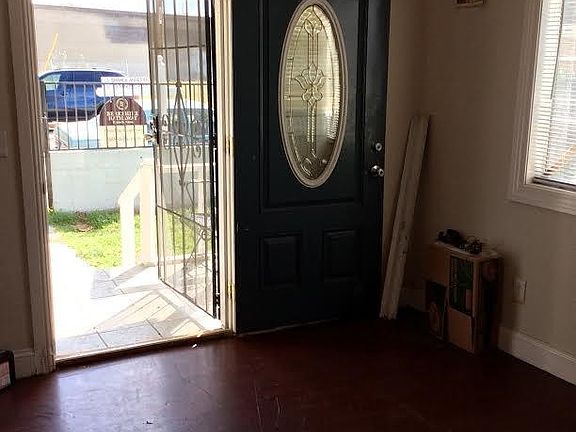 4th image of 22661 Happyland Ave