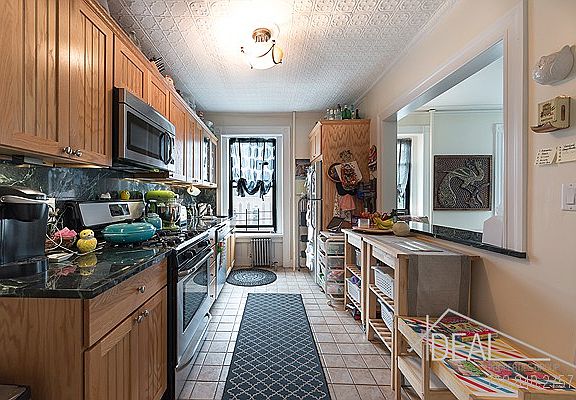 4th image of 356 14th St #0A
