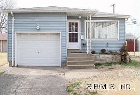 1st image of 1417 Grand Ave
