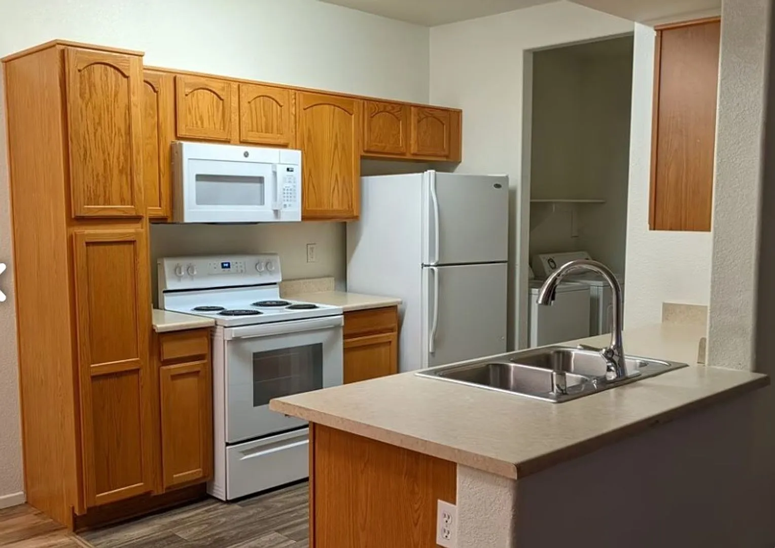 Two Bedroom Two Bathroom Apartment in Murrieta — Photo 4