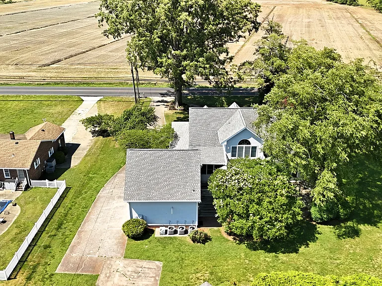 2029 Mount Pleasant Rd — Photo 43