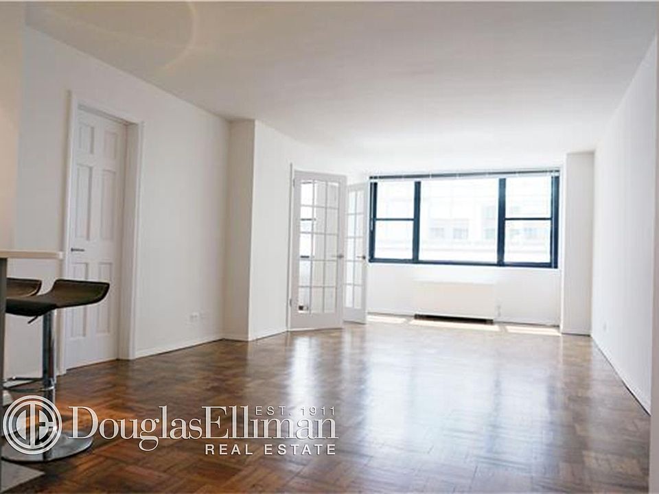 1st image of 330 W 58th St APT 9L