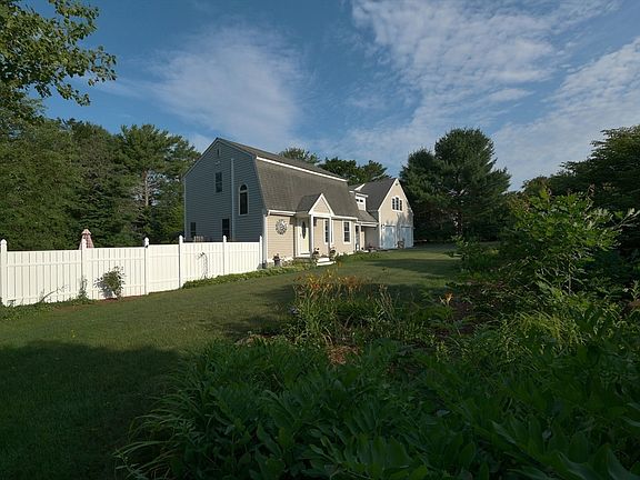 2nd image of 57 Justine Rd