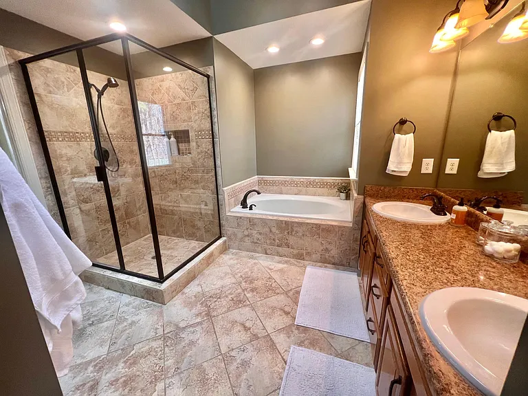 Master Bathroom-2