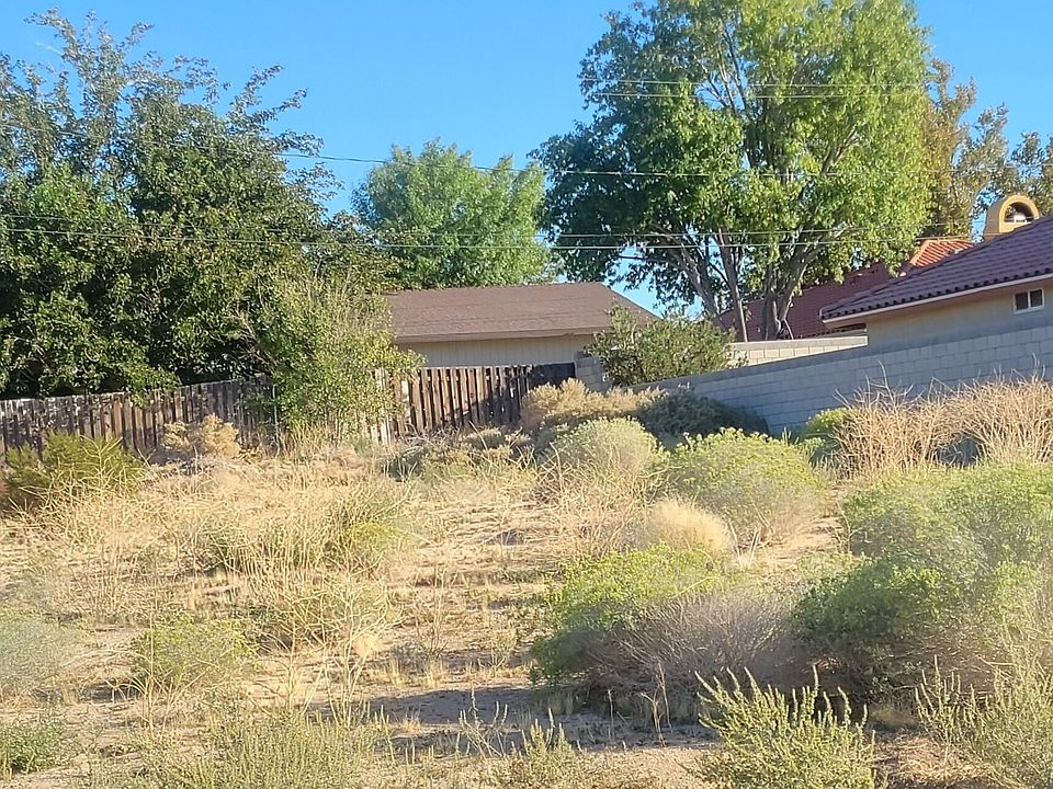 2nd image of Darrow Dr
