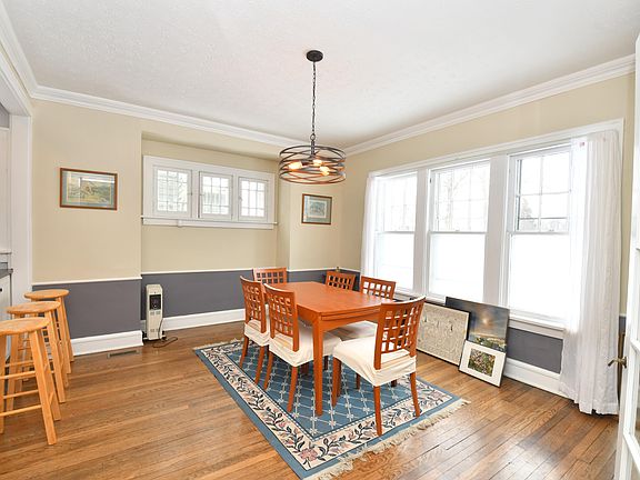 2nd image of 2241 Delaware Dr #1