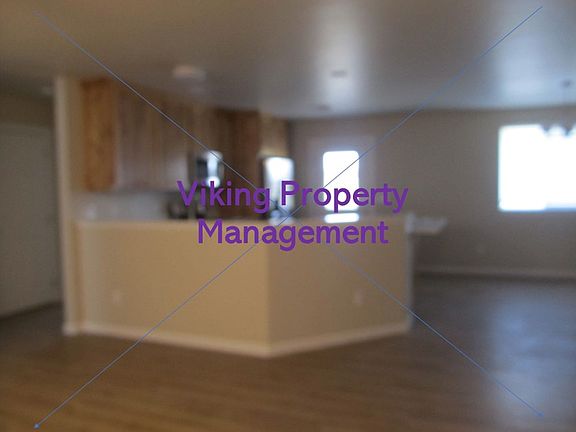 3rd image of 1370 NW Breann Loop