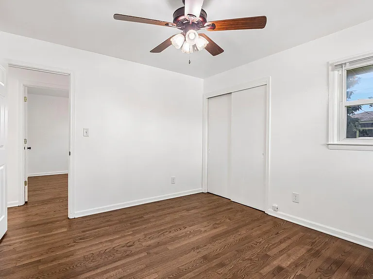 2223 Grove Ave — Photo 23