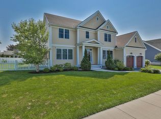 56 Winship Dr, Wakefield, MA 01880