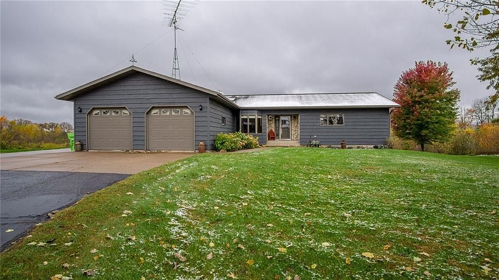 21615 108th Avenue, Cadott, WI 54727 Zillow