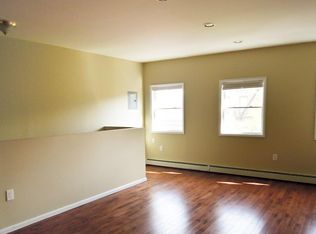 310 8th St #2, Brooklyn, NY 11215