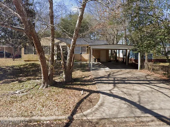 4805 Maplewood Dr, Jackson, MS 39206