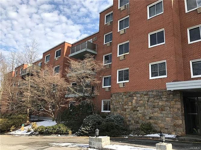 1st image of 370 Central Park Ave APT 5E
