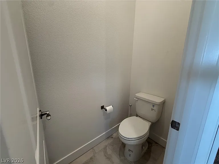 324 Forsyth Park St — Photo 30