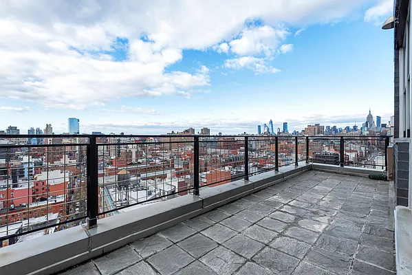 Sold by Compass | media 5