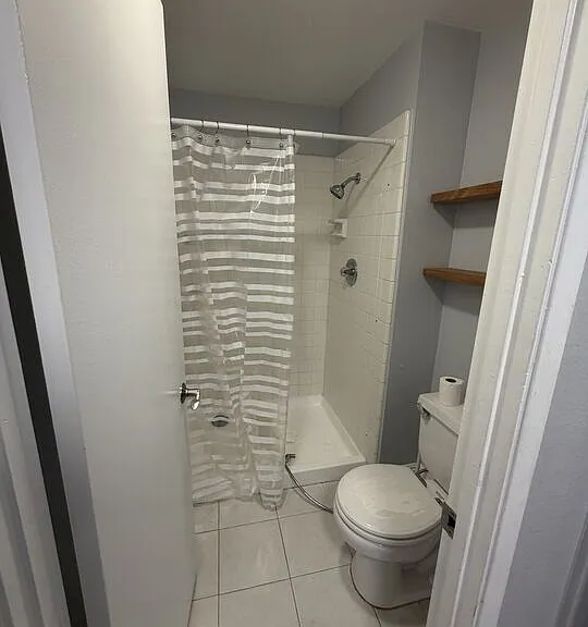321 S San Vicente Blvd #406 — Photo 5
