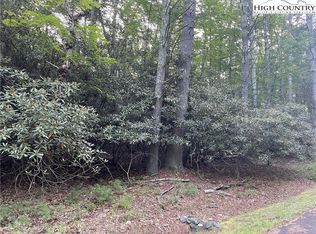 31 Sonterra Dr, Lansing, NC 28643