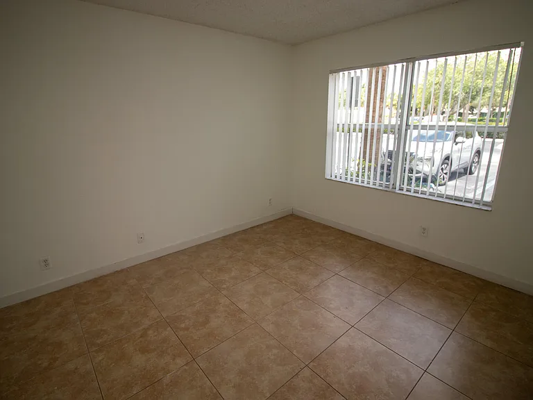 7610 Westwood Dr #102 — Photo 14