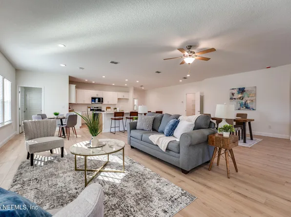 15704 NORTHSIDE Drive E, Jacksonville, FL 32218