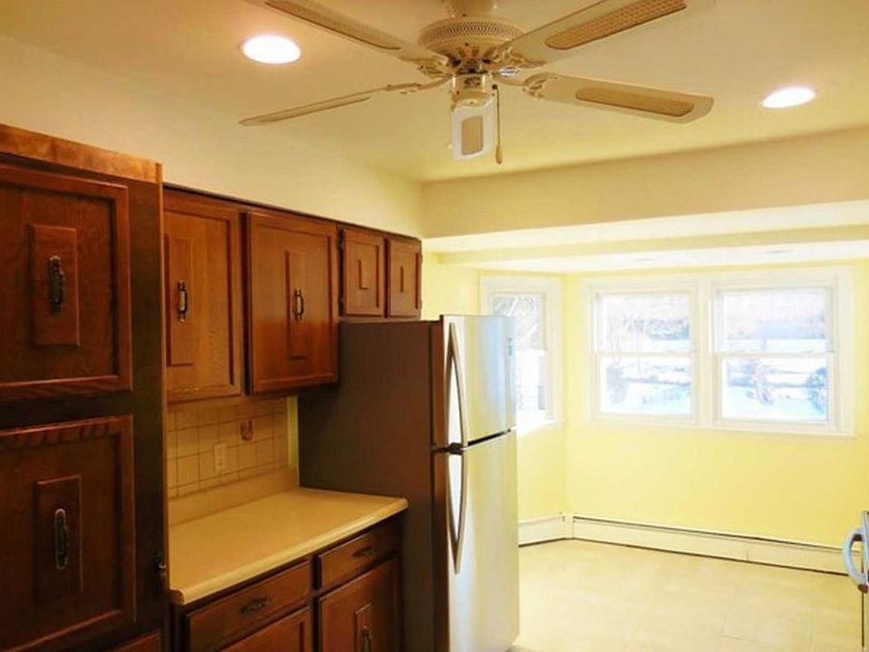 260 Old Country Rd, Melville, NY 11747 Zillow