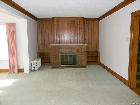 4th image of 191 Wallace Ave