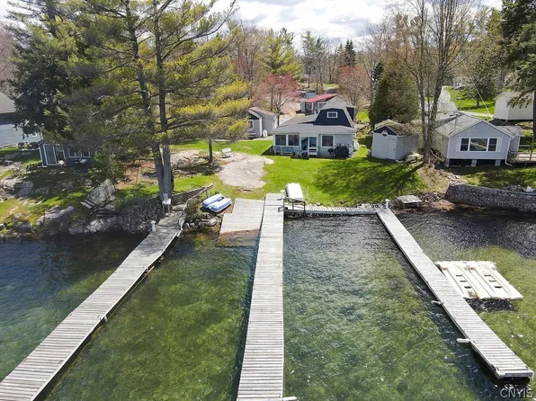 46931 Carnegie Bay Rd, Alexandria Bay, NY 13607
