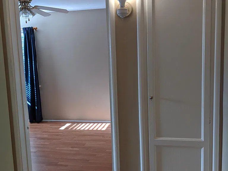 1212 S Mayflower Ave — Photo 16
