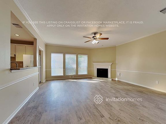 4th image of 11907 Lakewood Hills Dr