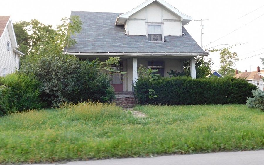 1st image of 1302 W Erie Ave