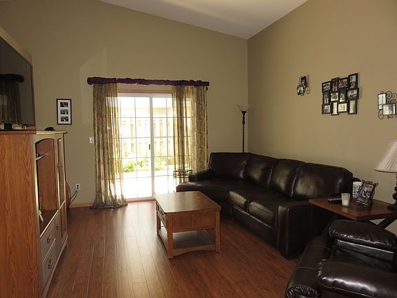 4th image of 1949 27th Ave #16