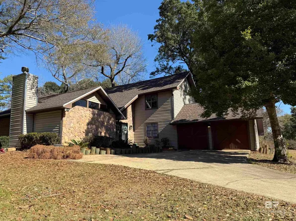 14333 Oak Knoll Dr, Bay Minette, AL 36507