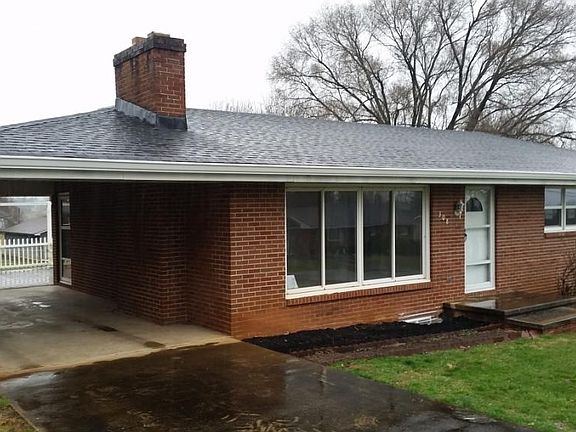 2nd image of 308 King Ave