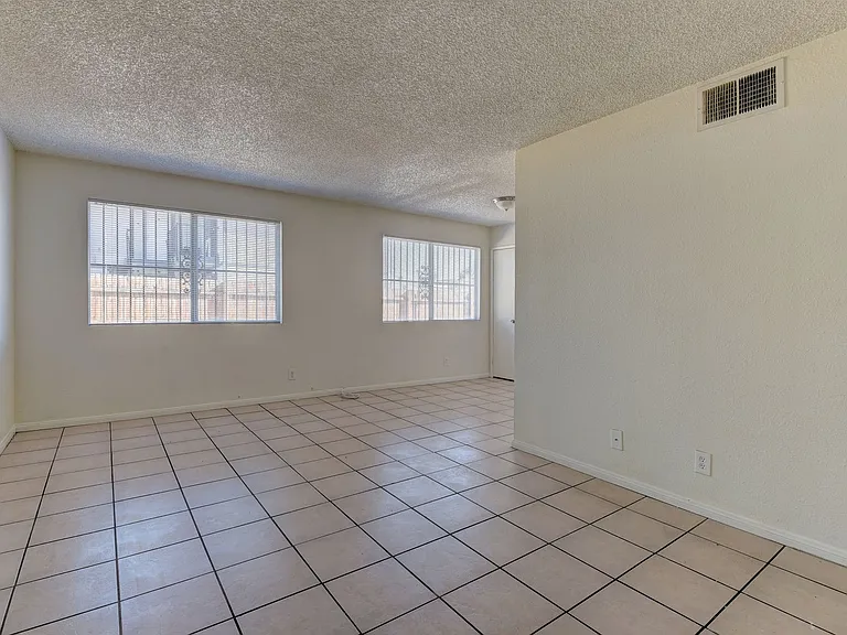 3639 Kolendo Ct — Photo 15