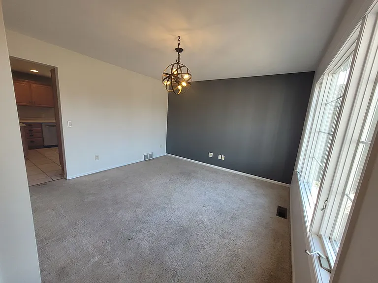 2255 Vesterheim St — Photo 7