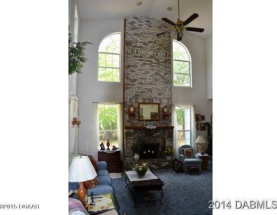 4th image of 5723 Sweetwater Blvd
