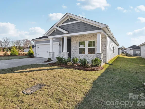 319 Pantego Pl, Salisbury, NC 28144