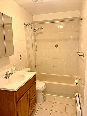 Rented by One Stop MultiService | media 9