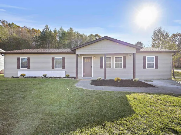 1432 C C Dr, Ashland, KY 41102