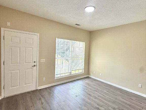 3rd image of 1050 Harry Hagan Rd #3B