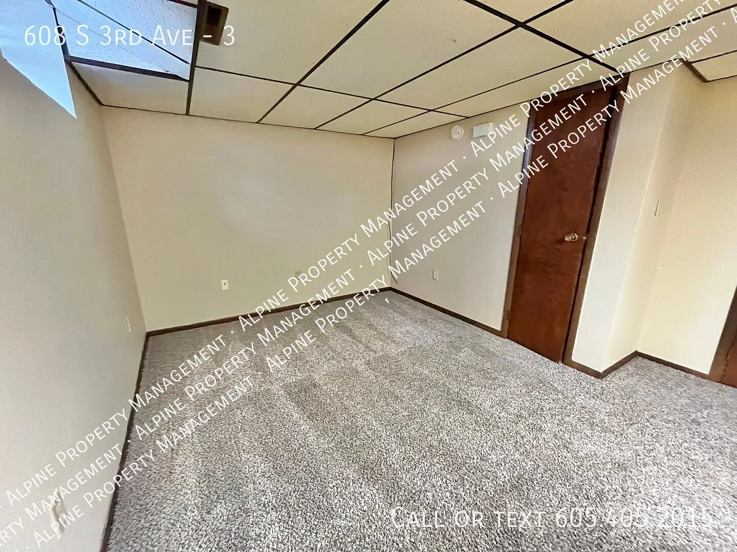 Rent Special - Affordable 1 Bed Near Downtown! — Photo 3