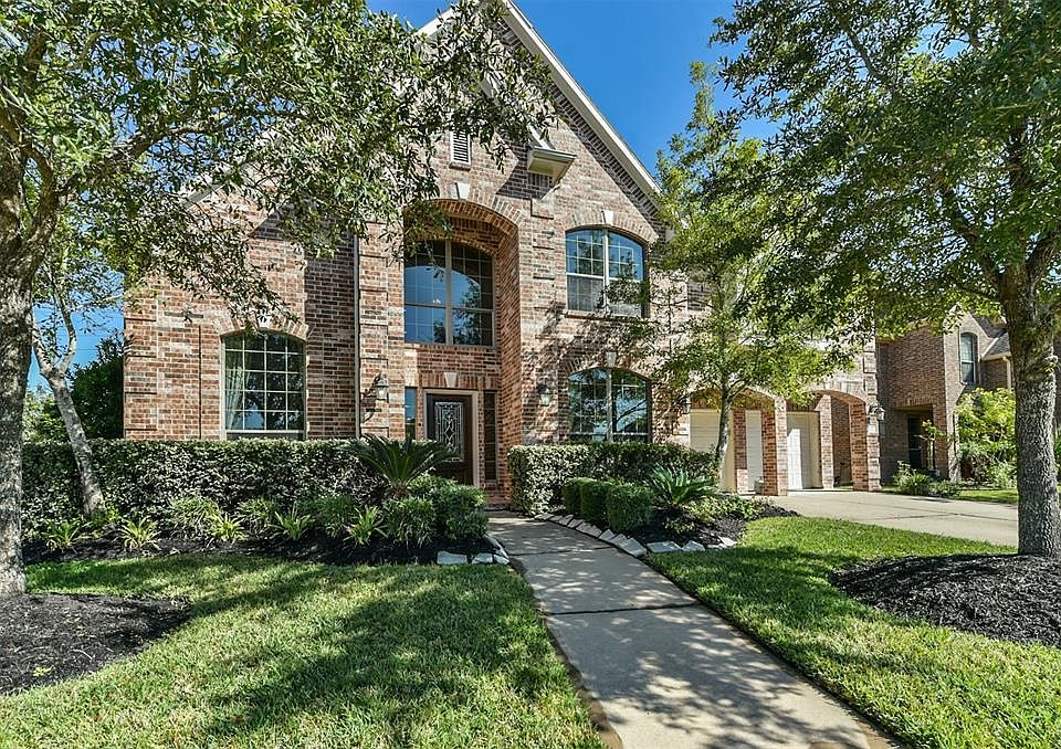 1st image of 11905 Shady Breeze Ct