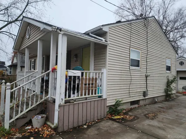 625 Charles St, Davison, MI 48423