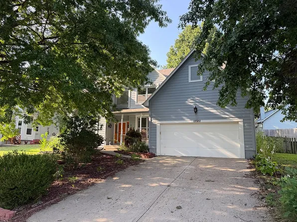 13320 W 68th Ter, Shawnee, KS 66216
