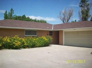 425 N Stowe Ave, Sharon Springs, KS 67758