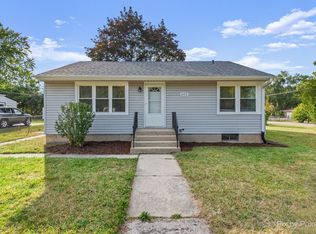 602 Geddes Ave, Winthrop Harbor, IL 60096