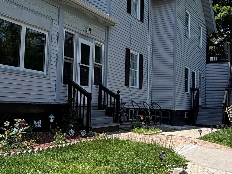 Warner St — Photo 11