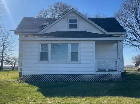 1454 E State St, Cisco, IL 61830